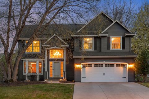 8135 Long Meadow Pointe Eden Prairie MN 55347