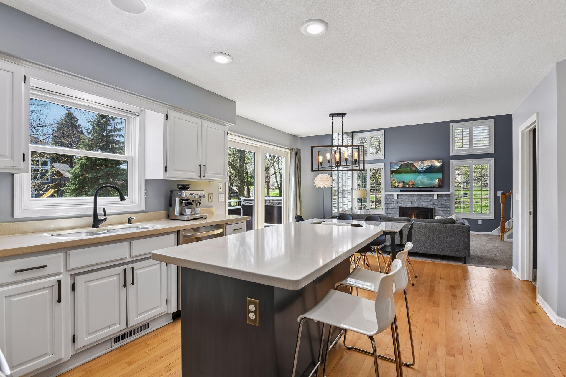 8135 Long Meadow Pointe