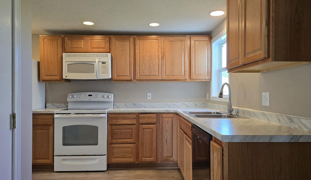 Photo of 707 Irvine Avenue NW, Bemidji, MN 56601 (MLS # 7132819)