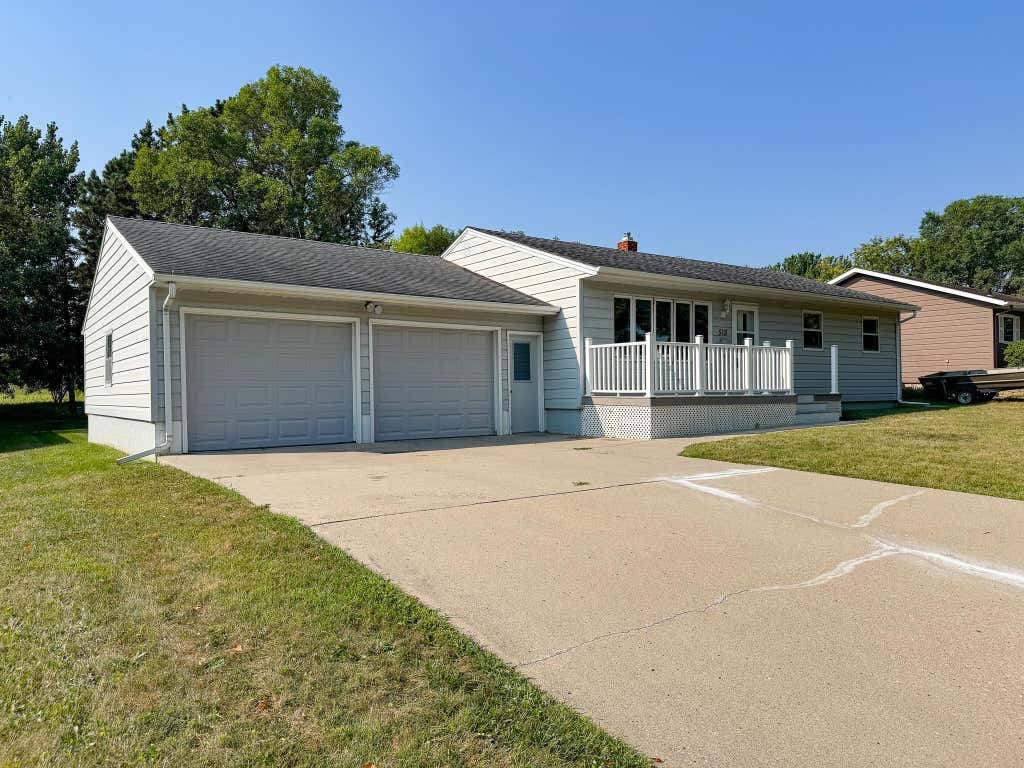 Photo of 518 E Saint Charles Avenue, Fergus Falls, MN 56537 (MLS # 7126710)