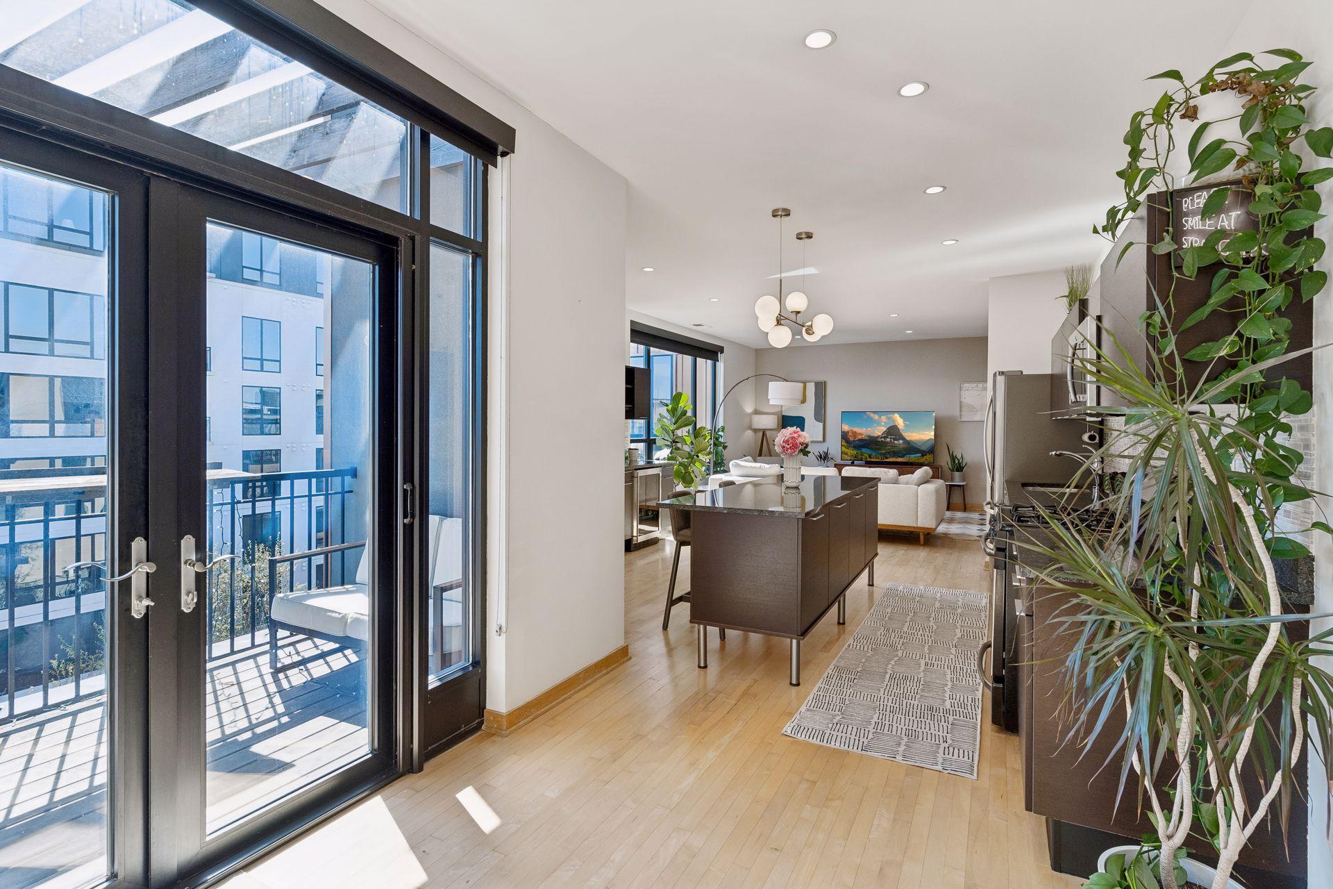 3116 W Lake Street 515