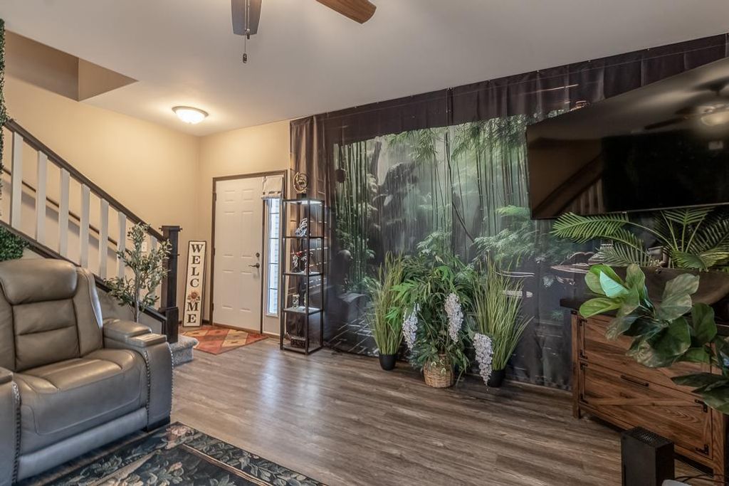 Photo of 2021 Bluestem Drive, Mankato, MN 56001 (MLS # 7010330)