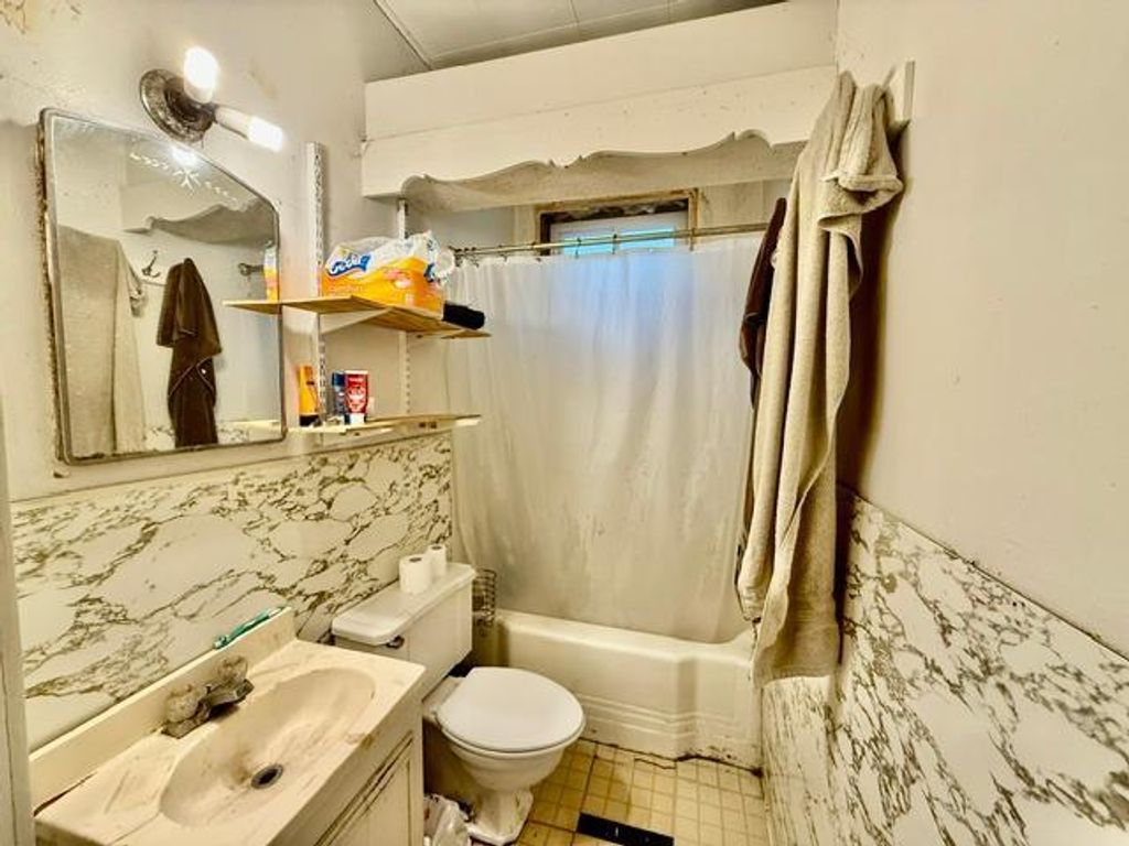 Photo of 627 Palace Avenue, Saint Paul, MN 55102 (MLS # 7087916)
