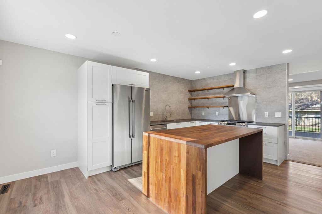 Photo of 5910 W 26th Street, Saint Louis Park, MN 55416 (MLS # 7051831)