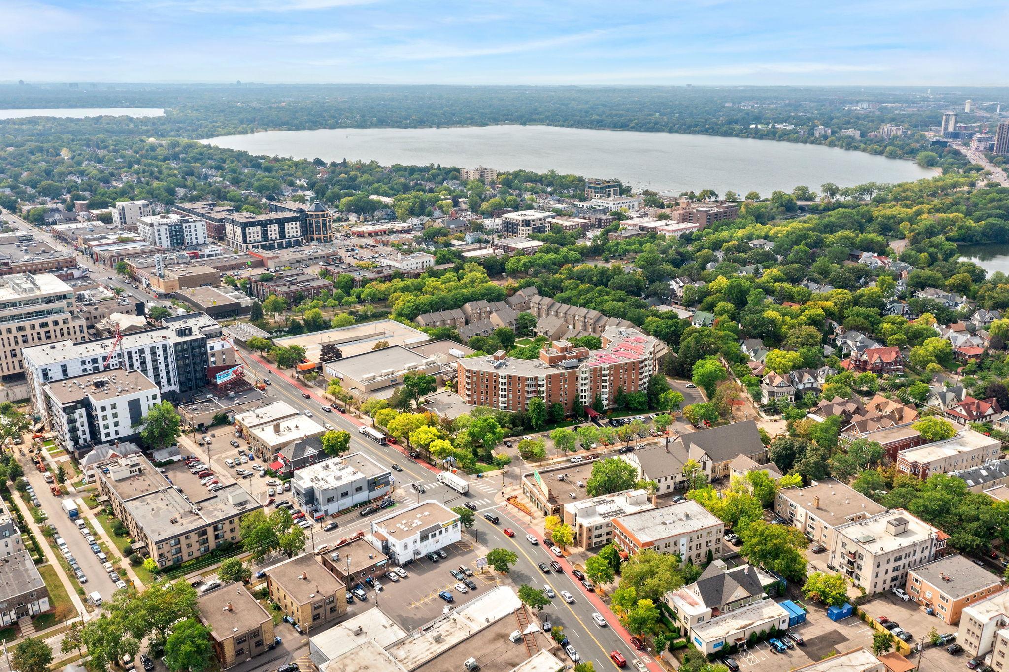 1425 W 28th Street 523