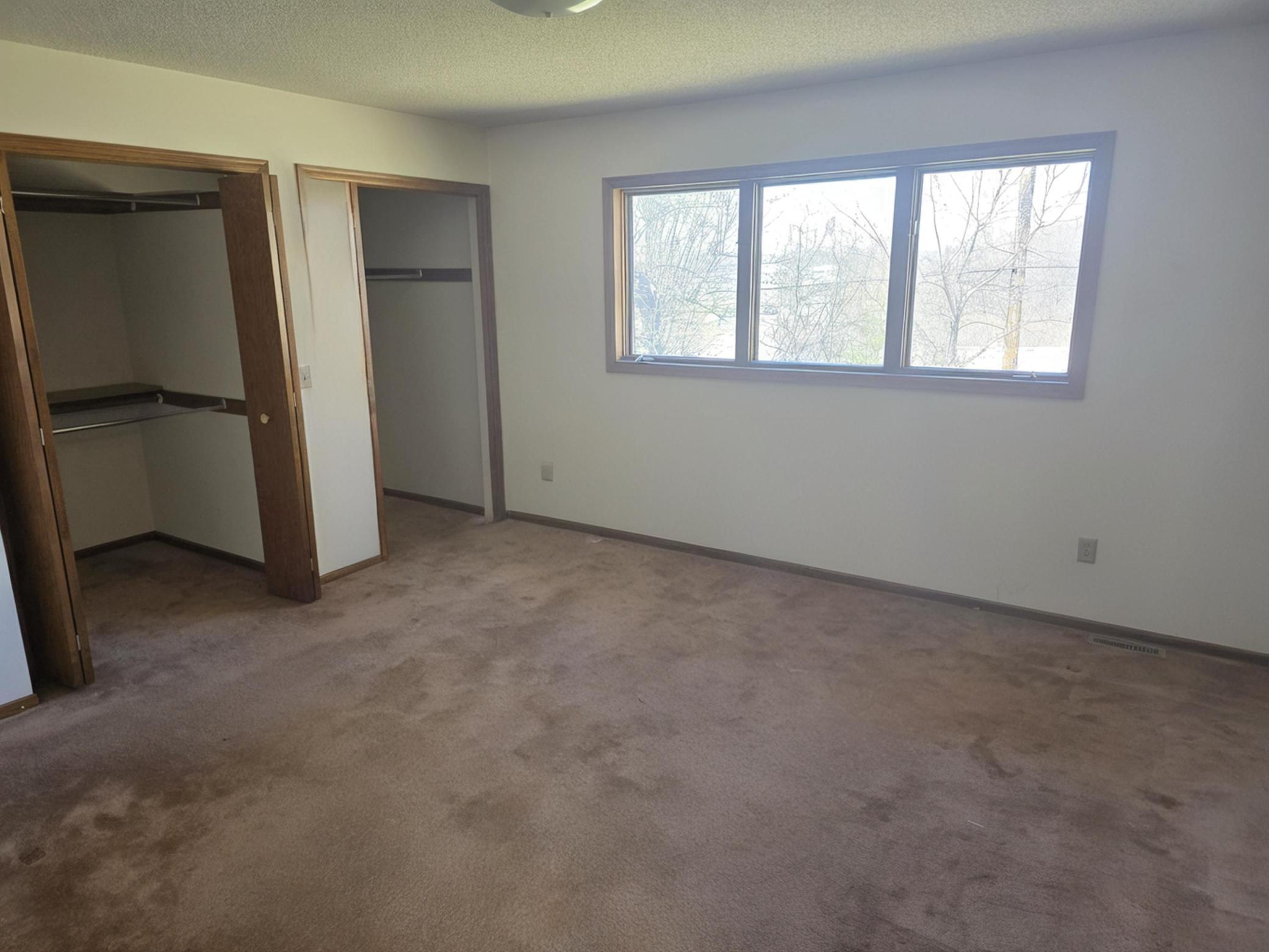 1325 Karth Lake Circle