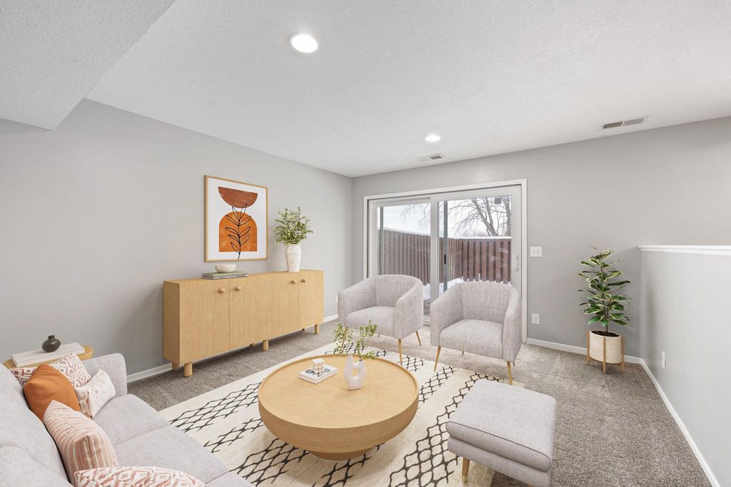 Photo of 7888 Dunmore Road, Woodbury, MN 55125 (MLS # 6815970)