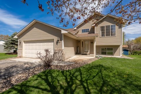 1105 Apgar Street S Shakopee MN 55379