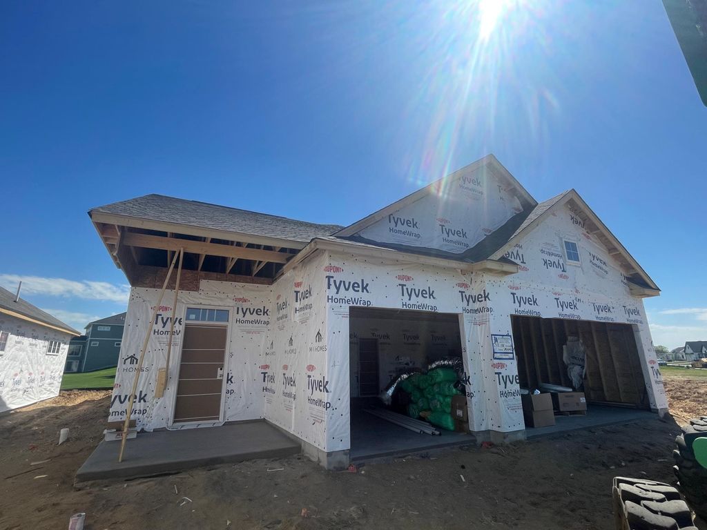 Photo of 6311 158th Street N, Hugo, MN 55038 (MLS # 7075326)