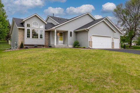 8271 Landon Avenue Woodbury MN 55125