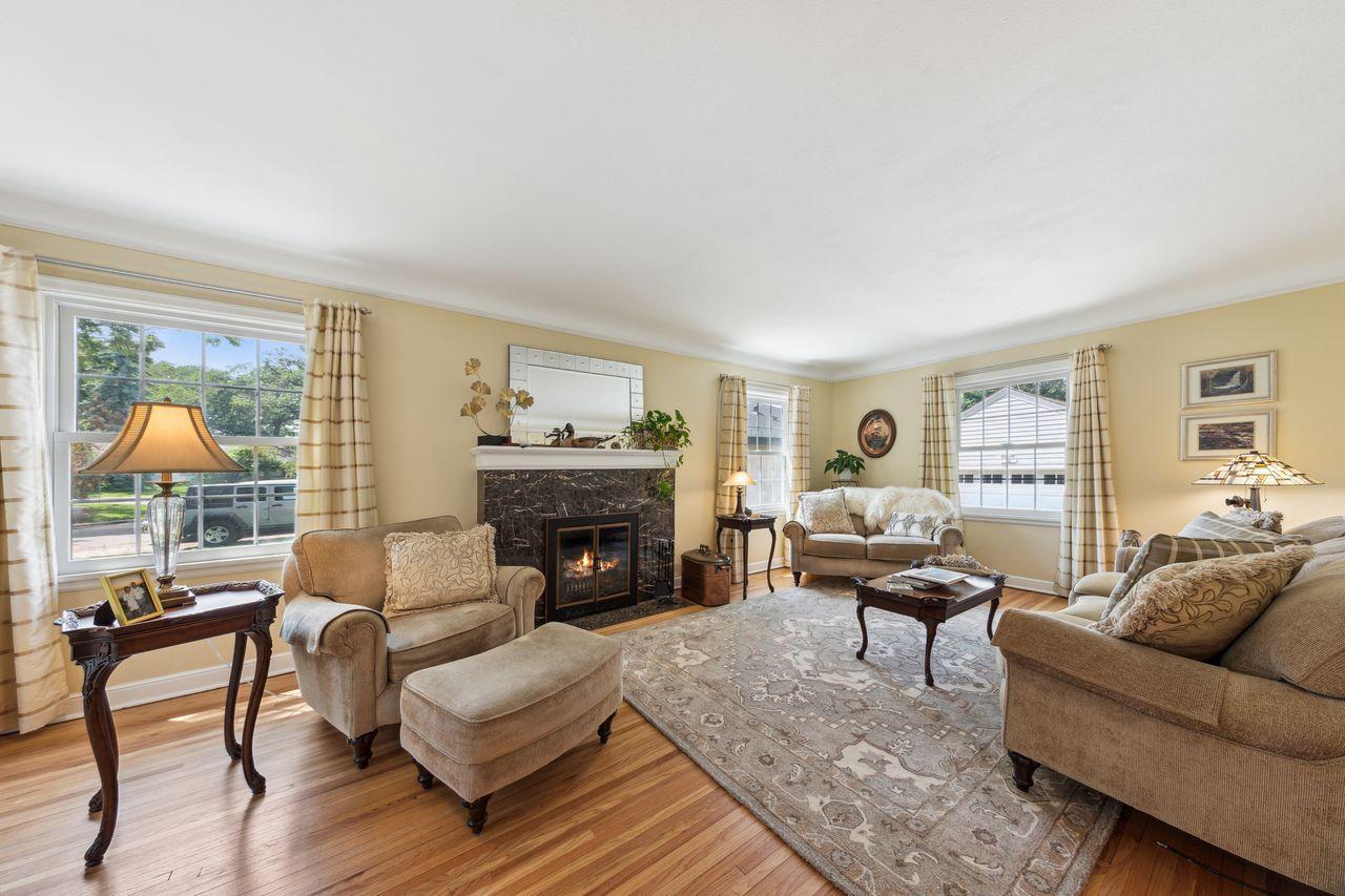 1308 W 73rd Street