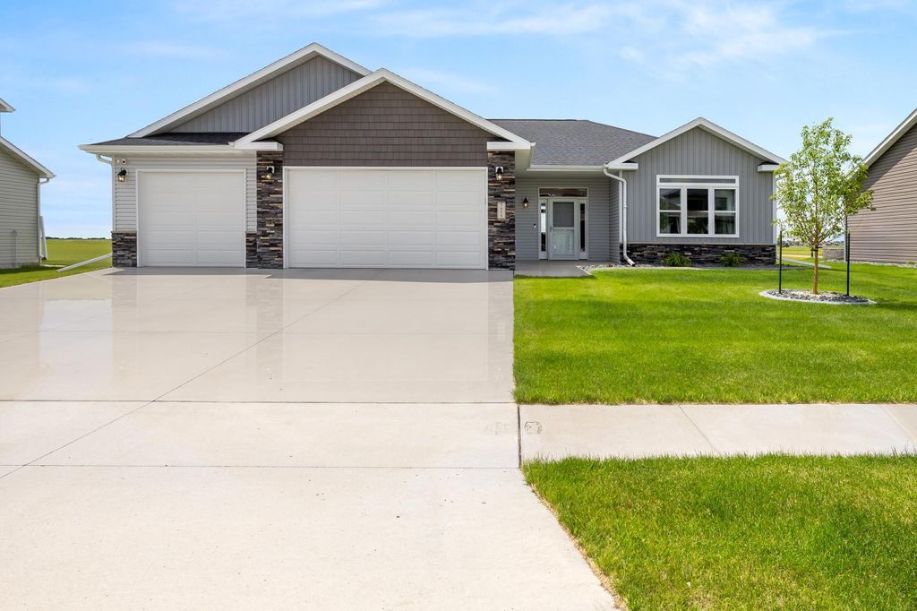 Photo of 5659 43rd Street S, Fargo, ND 58104 (MLS # 7091431)