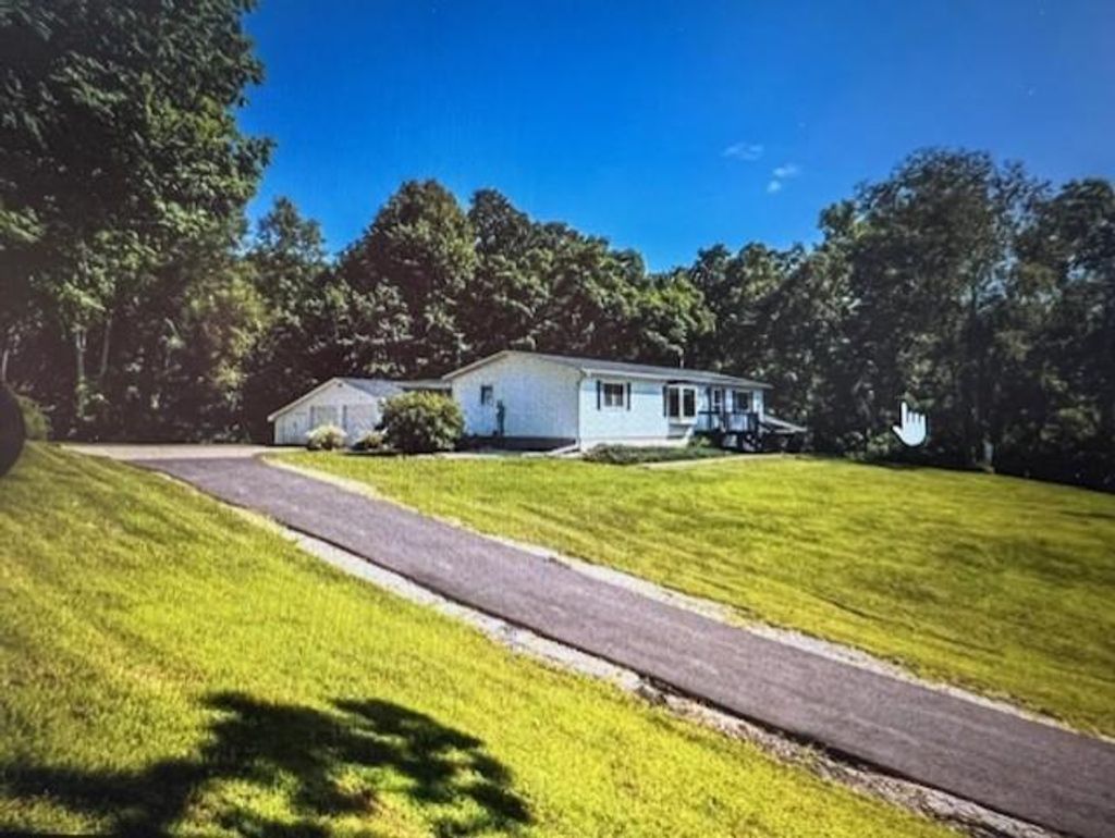 Photo of S3532 Chicken Valley Road, Fountain City, WI 54629 (MLS # 7069034)