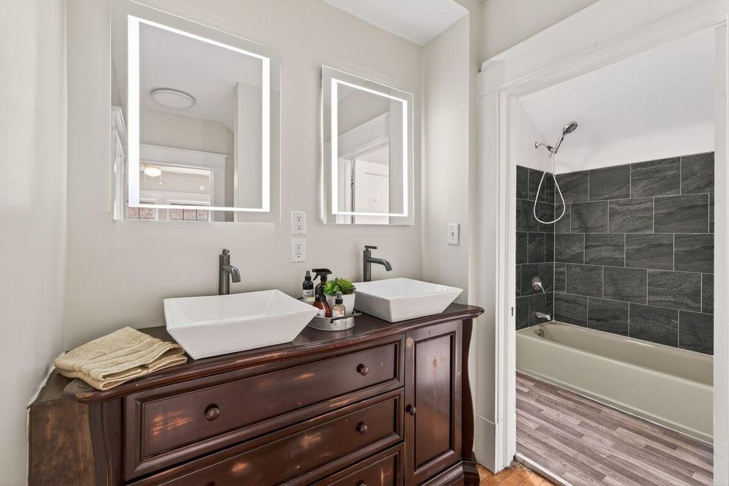 Photo of 776 Andrew Street, Saint Paul, MN 55107 (MLS # 7094285)