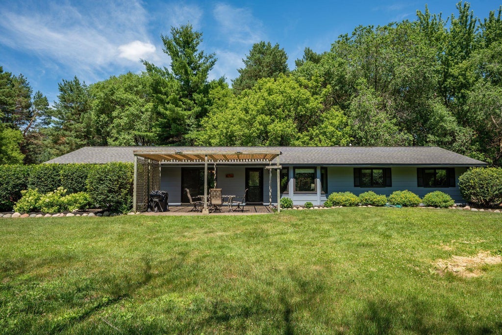 Photo of 22017 Quincy Street NE, East Bethel, MN 55011 (MLS # 7146310)
