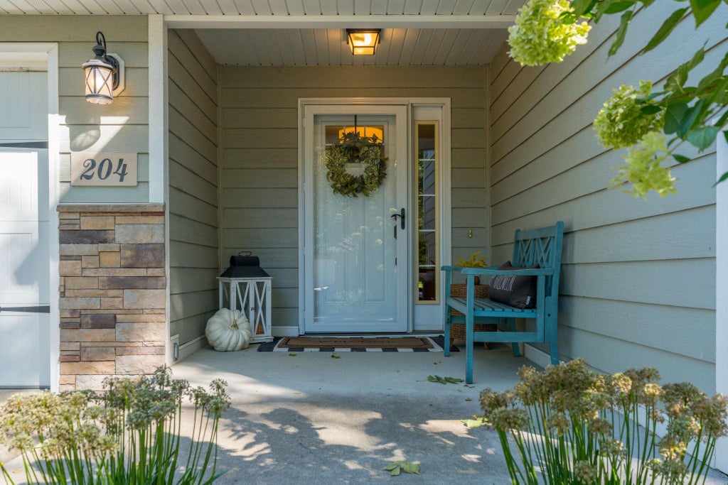 Photo of 204 Viking Drive, Mankato, MN 56001 (MLS # 7141912)