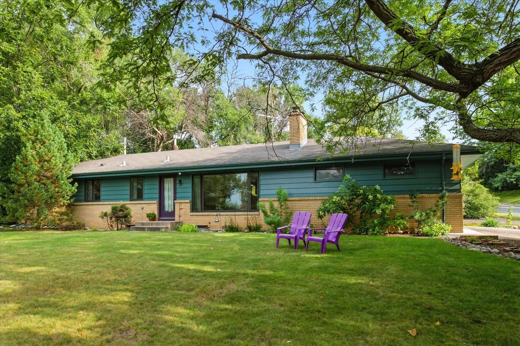 Photo of 15250 Stevens Avenue, Burnsville, MN 55306 (MLS # 7039872)