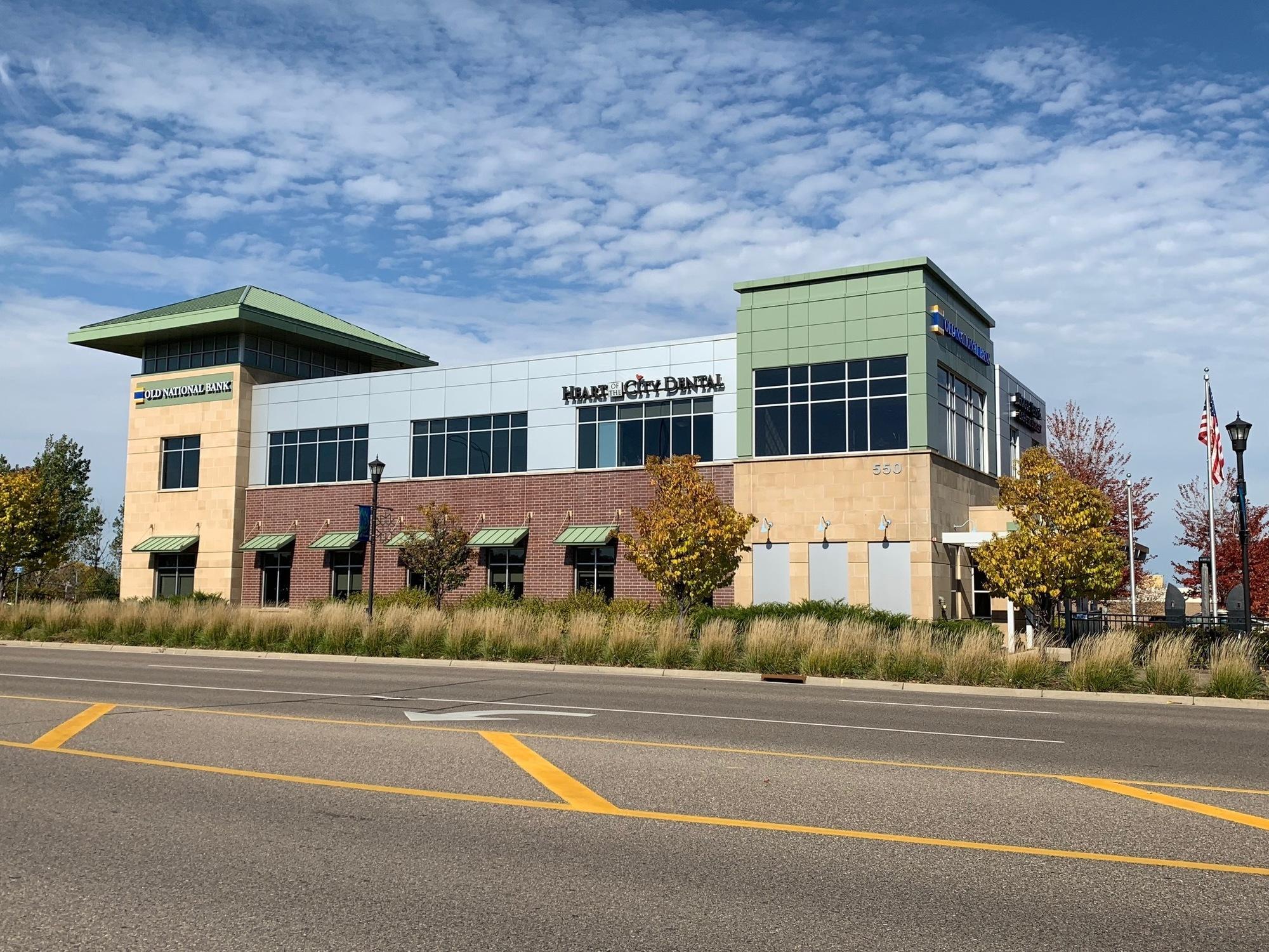 550 W Burnsville Parkway