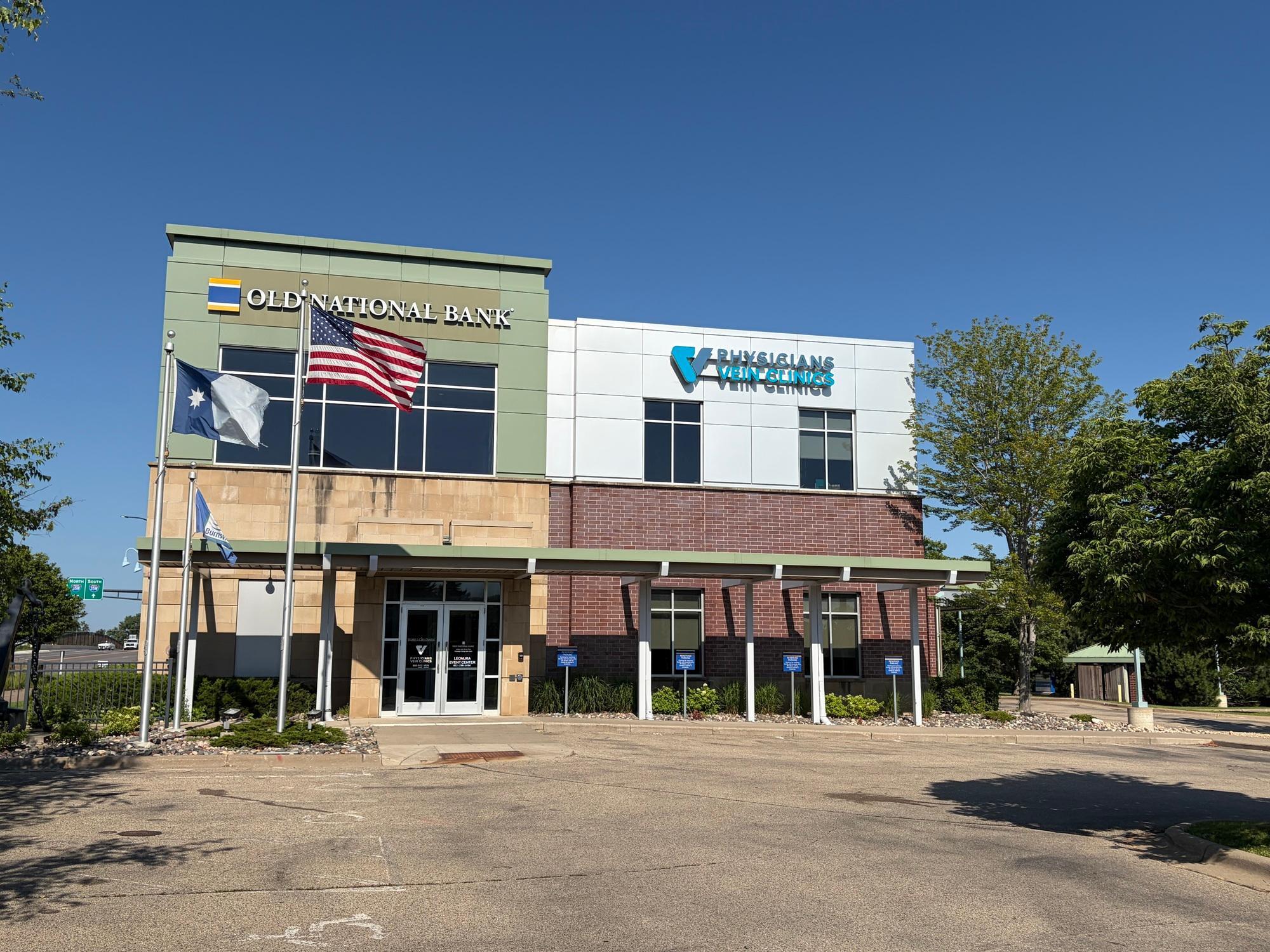 550 W Burnsville Parkway