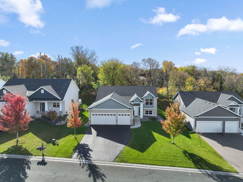 Photo of 1284 Meadow Lane S, Shakopee, MN 55379 (MLS # 7004167)