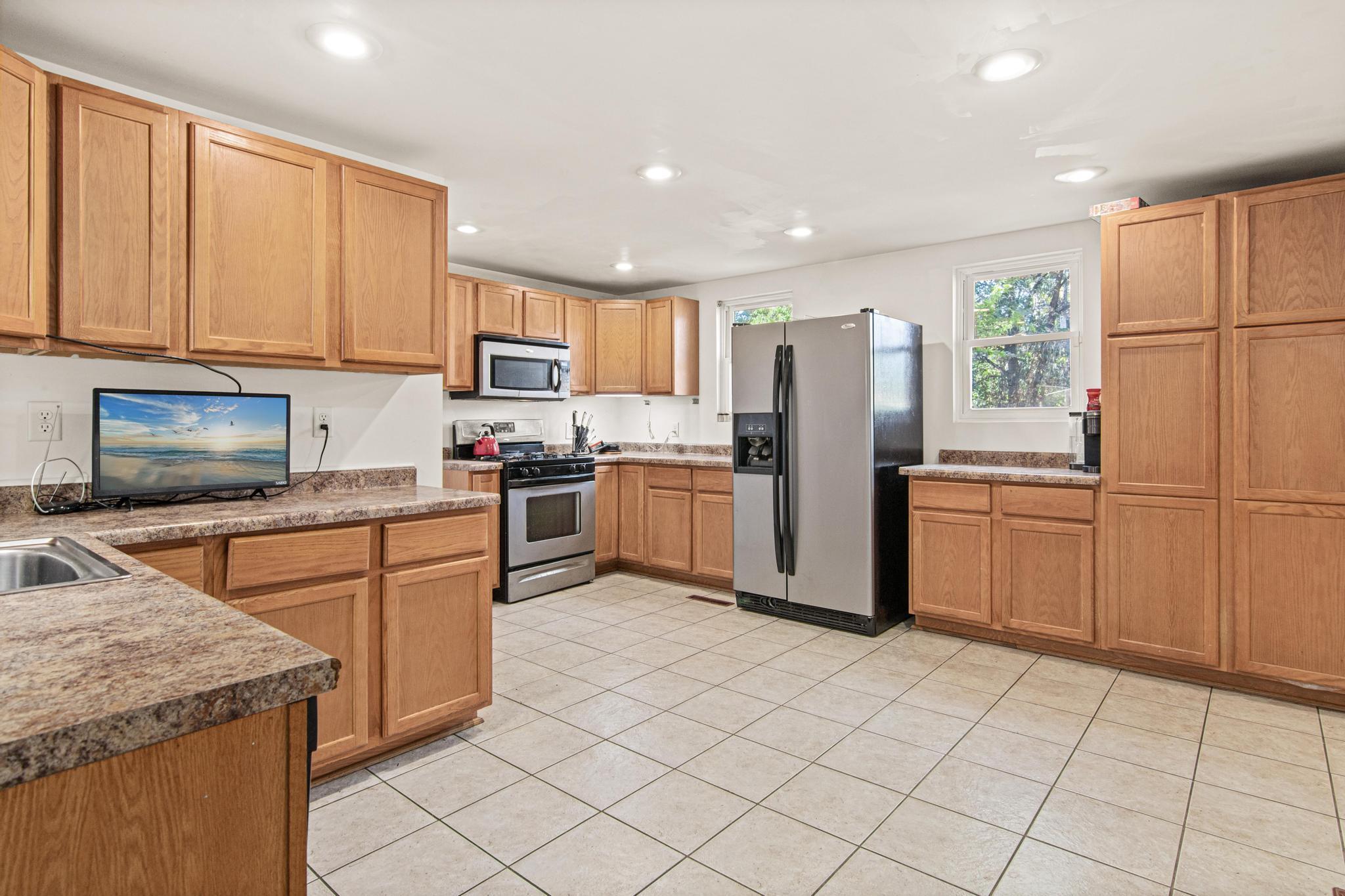 861 Saint Anthony Avenue