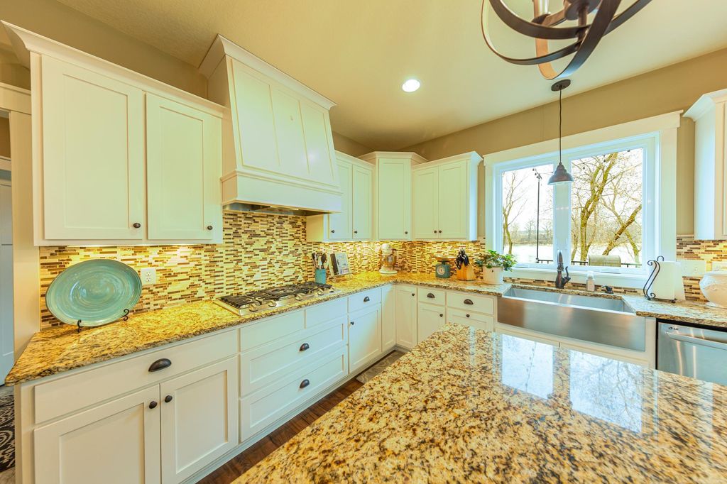 Photo of 8860 67th Street Bay S, Cottage Grove, MN 55016 (MLS # 7050230)