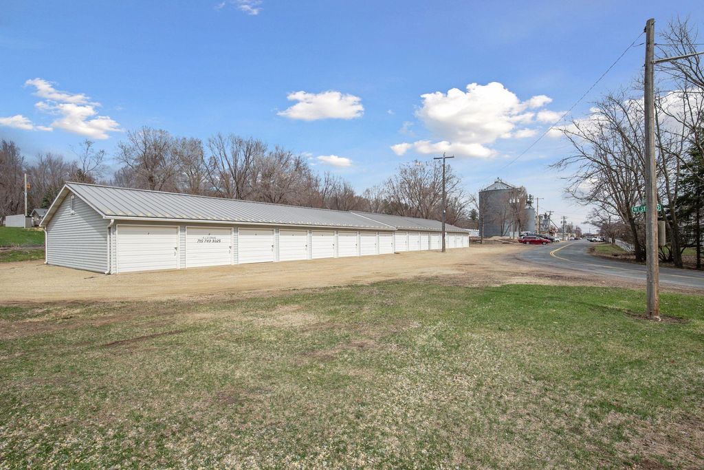 Photo of 309 W Main Street, Roberts, WI 54023 (MLS # 7047189)