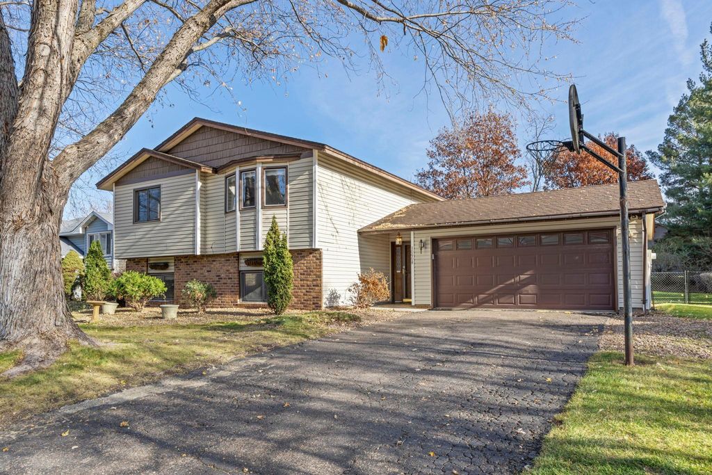 Photo of 10908 Maryland Avenue N, Champlin, MN 55316 (MLS # 6820997)