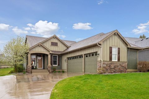 Photo of 1396 Palisade Path, Woodbury, MN 55129 (MLS # 7054079)