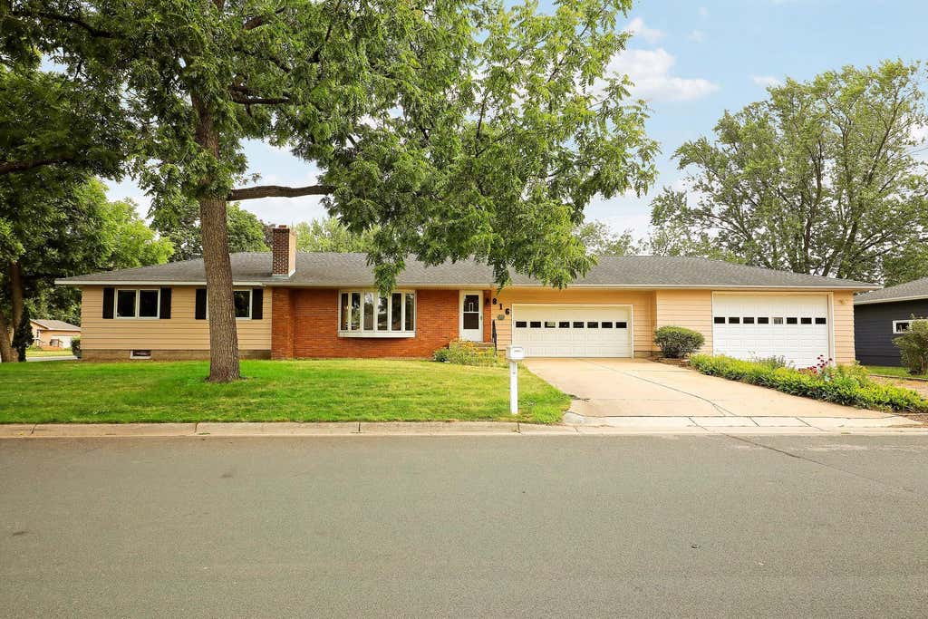 Photo of 816 Maple Street, Farmington, MN 55024 (MLS # 7121368)