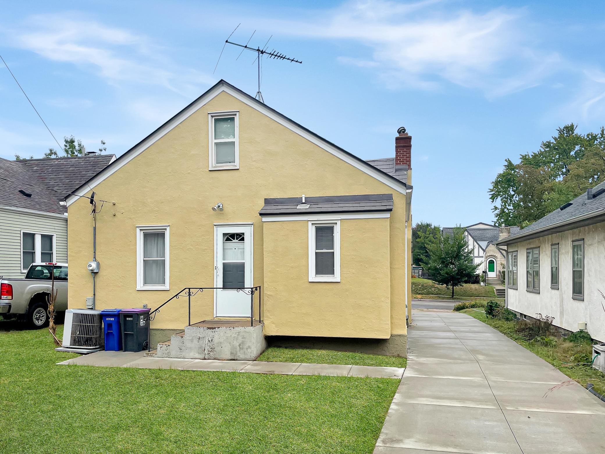 1186 Englewood Avenue