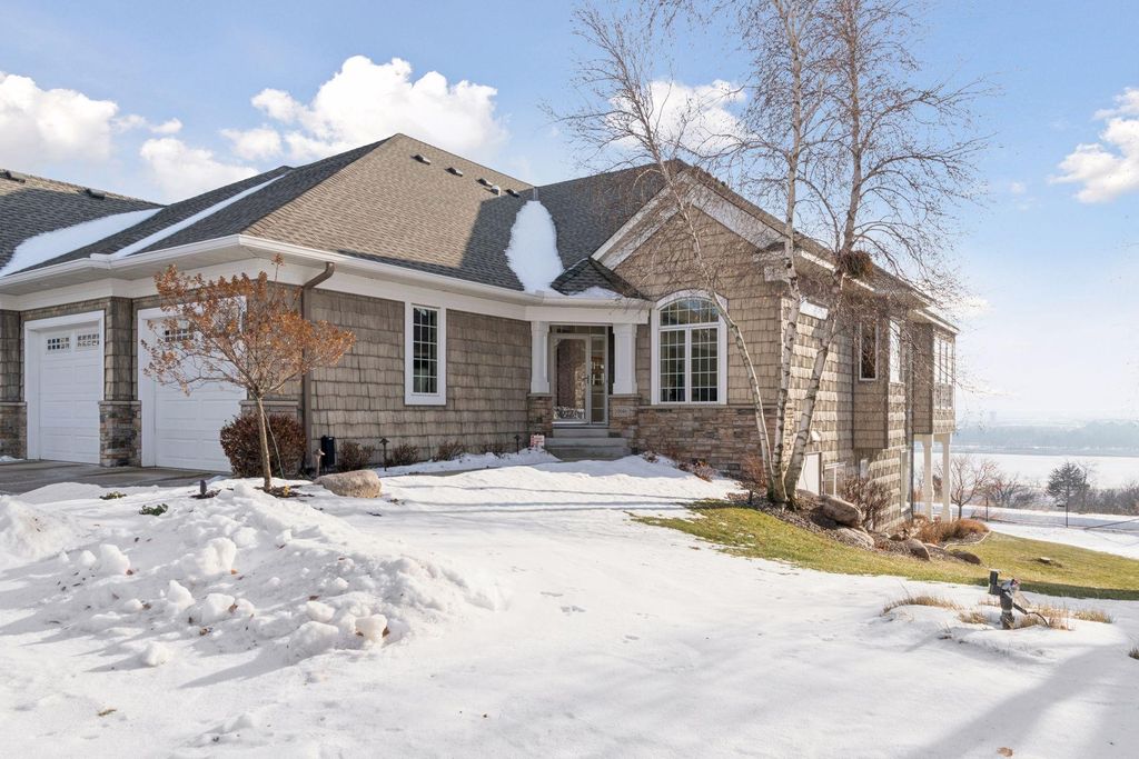 Photo of 10046 Indigo Drive, Eden Prairie, MN 55347 (MLS # 7001918)