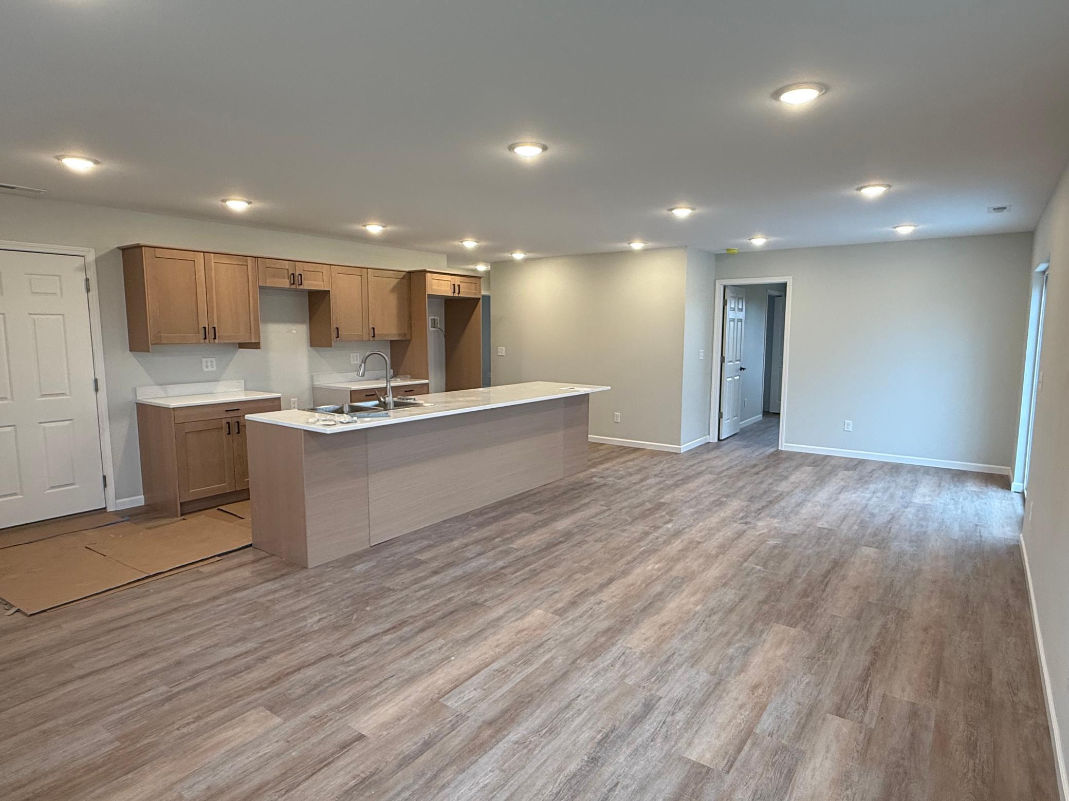 6809 Hamilton Park NW 11