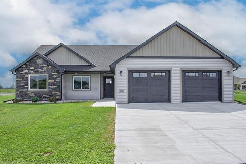 2000 Sandstone Loop N, Sartell, MN 56377 - #: 6782474