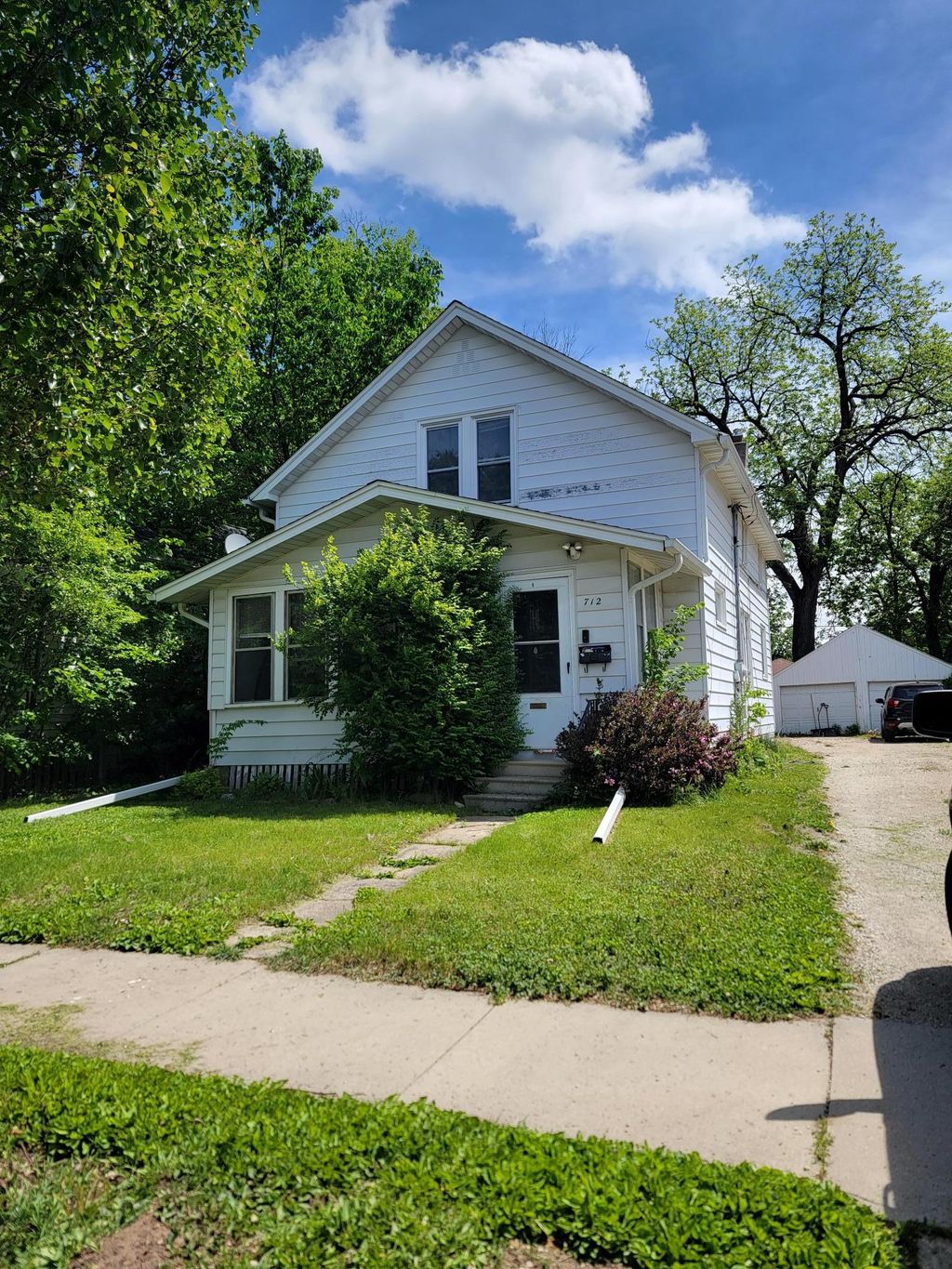 Photo of 712 8th Avenue SE, Rochester, MN 55904 (MLS # 7079895)
