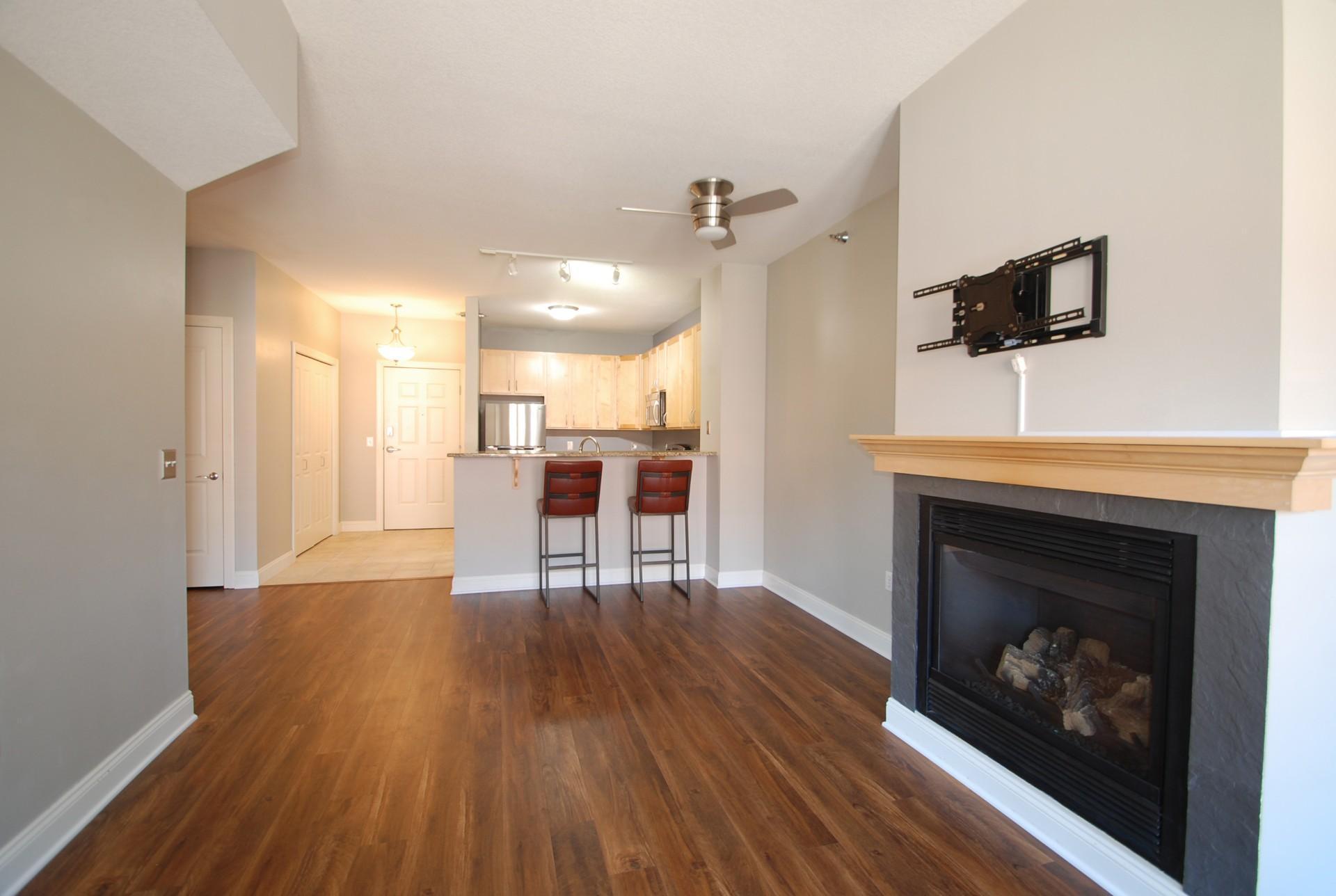 620 Main Street N 215