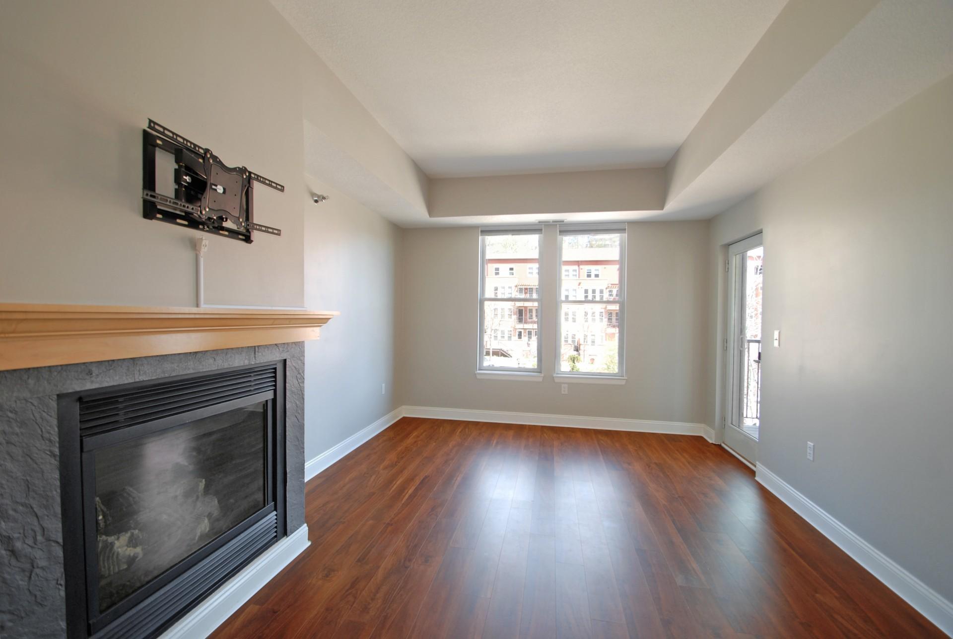 620 Main Street N 215