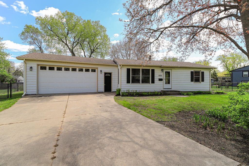 Photo of 8701 Elliot Avenue S, Bloomington, MN 55420 (MLS # 7064733)