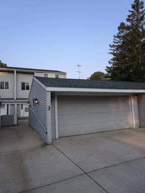 2520 Le Homme Dieu Heights NE 3