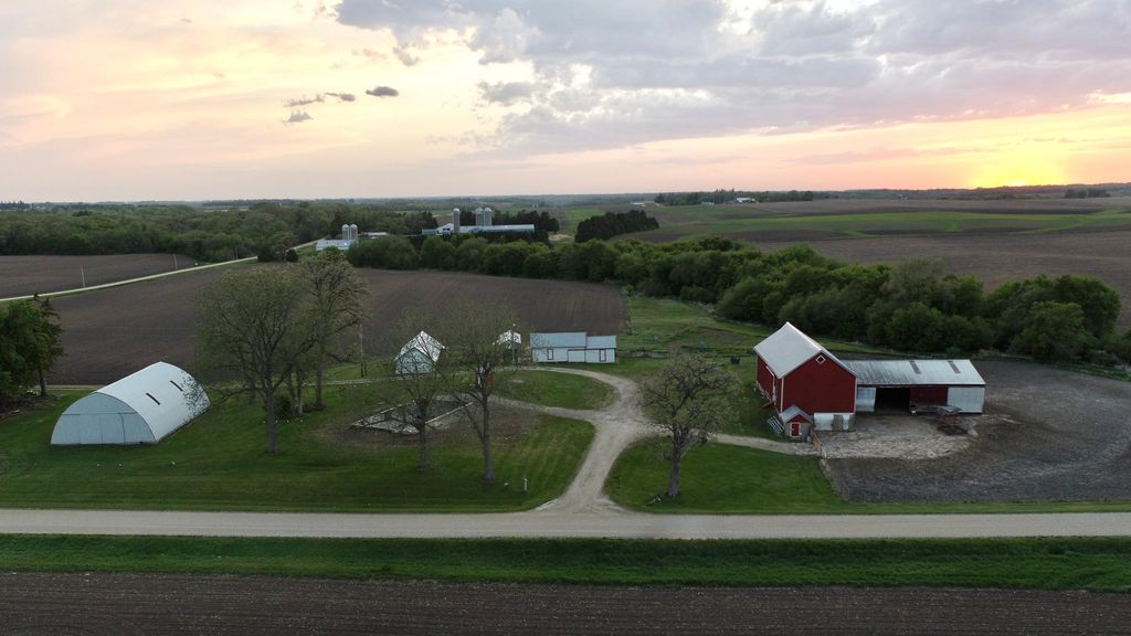 Photo of 40889 90th Avenue, Kenyon, MN 55946 (MLS # 7077503)