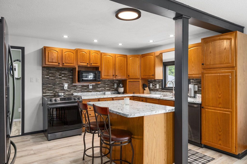 Photo of 46825 Oak Hill Lane, La Crescent, MN 55947 (MLS # 7099964)