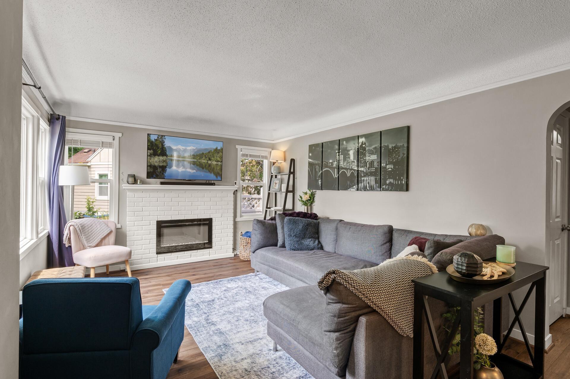 3267 Library Lane