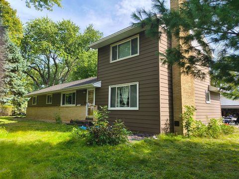 13529 Arthur Street W Minnetonka MN 55305