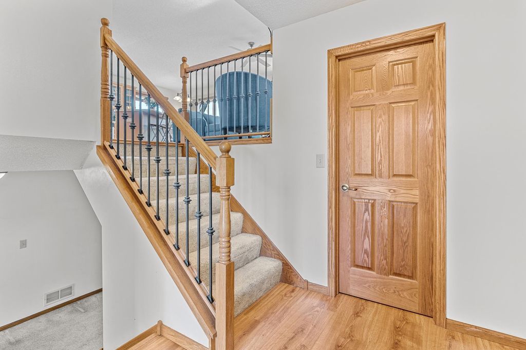 Photo of 2767 Granite Court N, Oakdale, MN 55128 (MLS # 7016627)