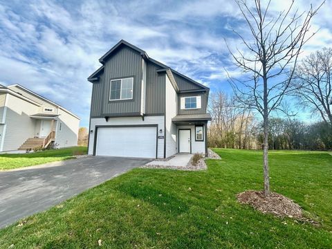 15921 Finale Court N Hugo MN 55038