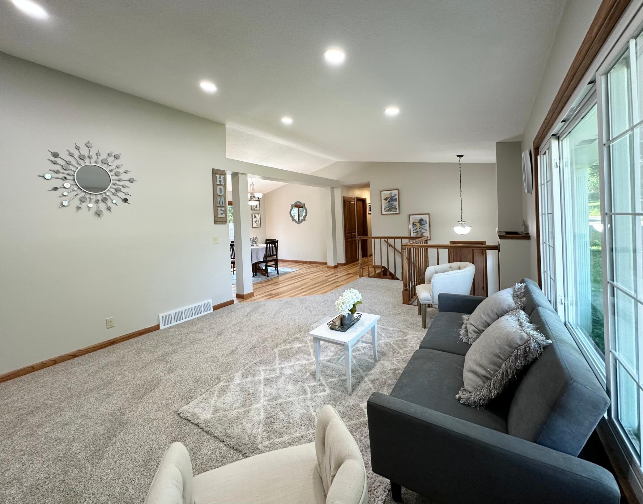 11900 Highland View Circle