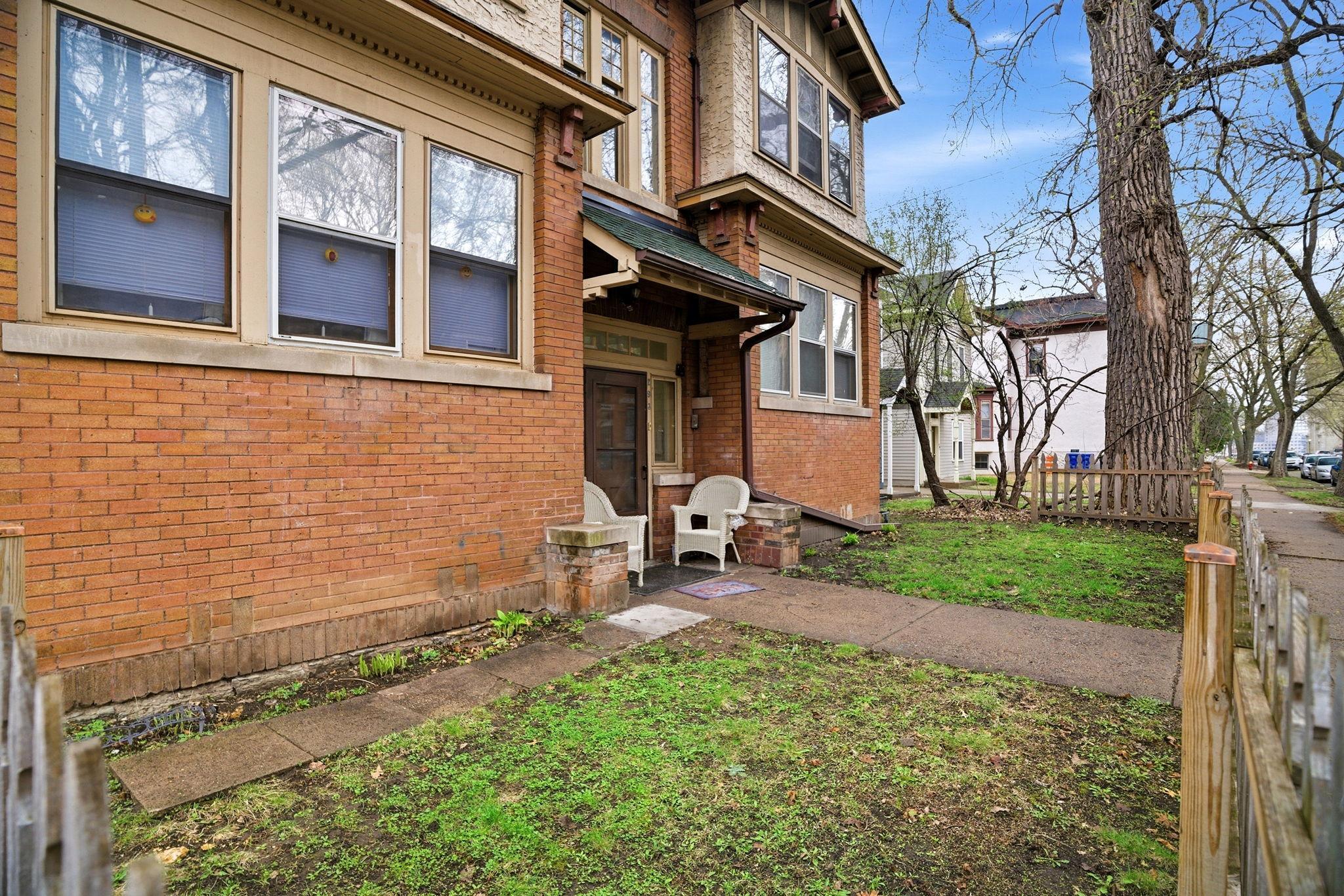 293 Dayton Avenue