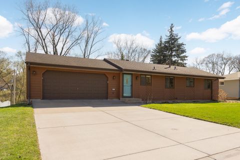 Photo of 215 Stardust Boulevard, Circle Pines, MN 55014 (MLS # 7057454)