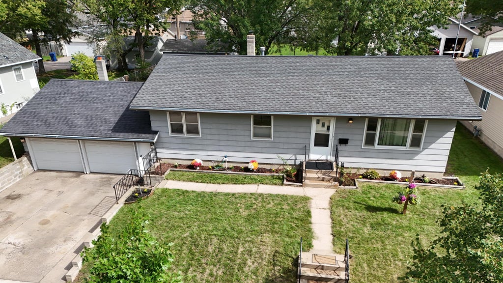 Photo of 424 24th Avenue N, Saint Cloud, MN 56303 (MLS # 7147581)