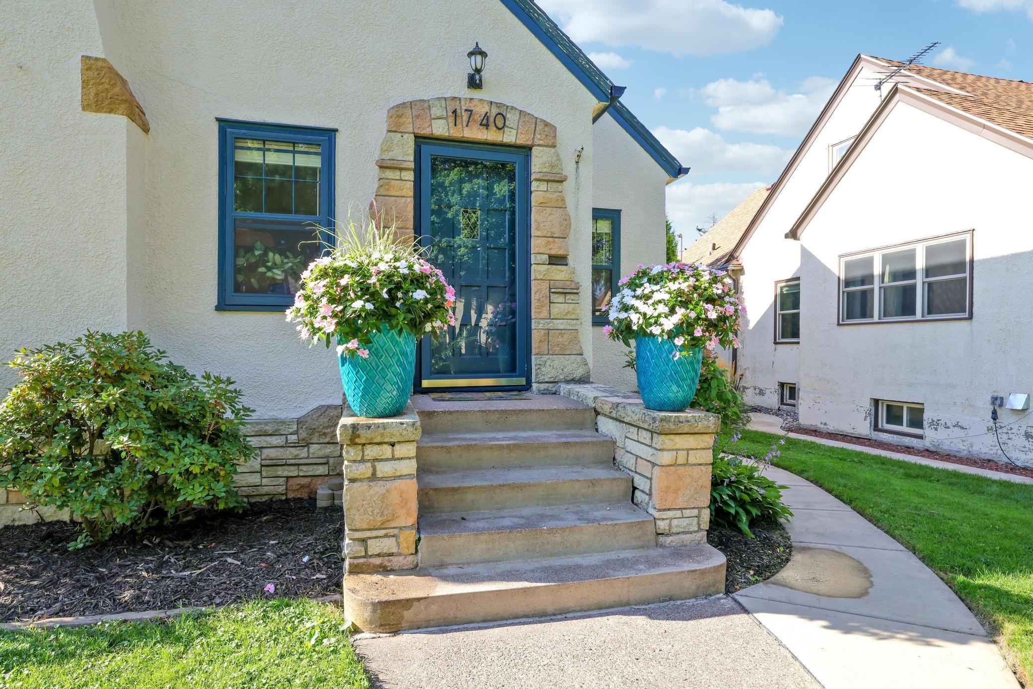 1740 Eleanor Avenue